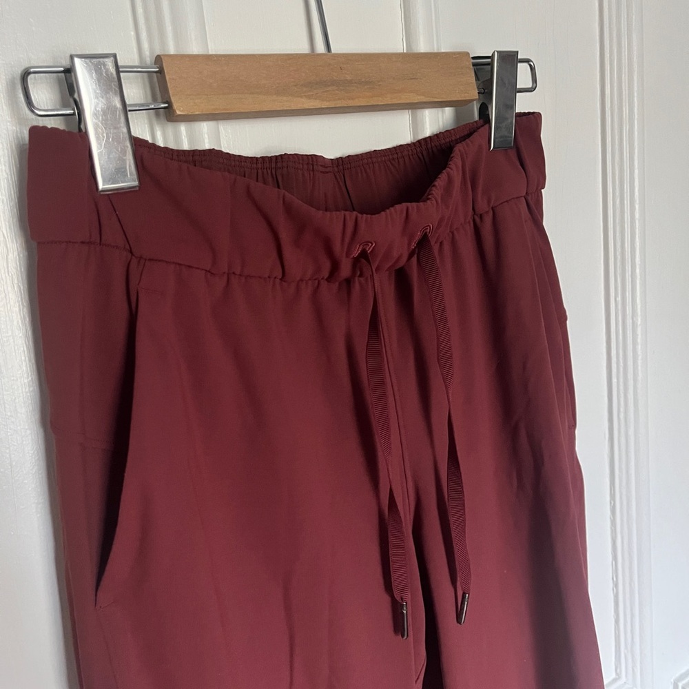 Lululemon Women’s Burgundy Studio Pants - Size 2